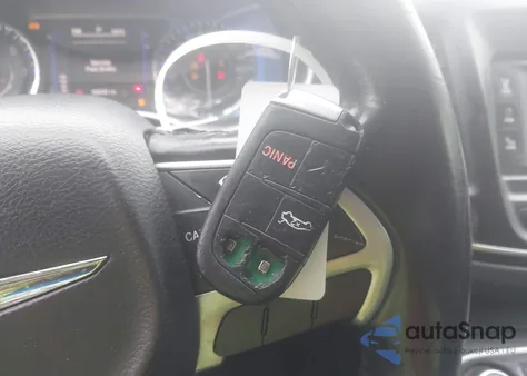 2015 Chrysler 200 Limited from USA, damaged, VIN 1C3CCCAB2FN692641